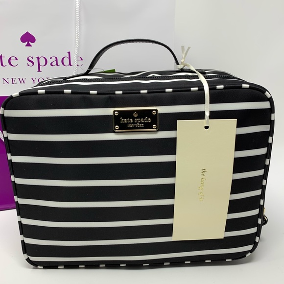 kate spade Handbags - ➕Kate spade Martie cosmetic travel bag Wilson road
